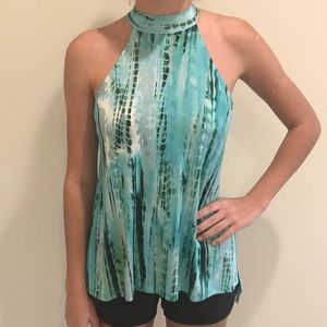 Tie neck tank